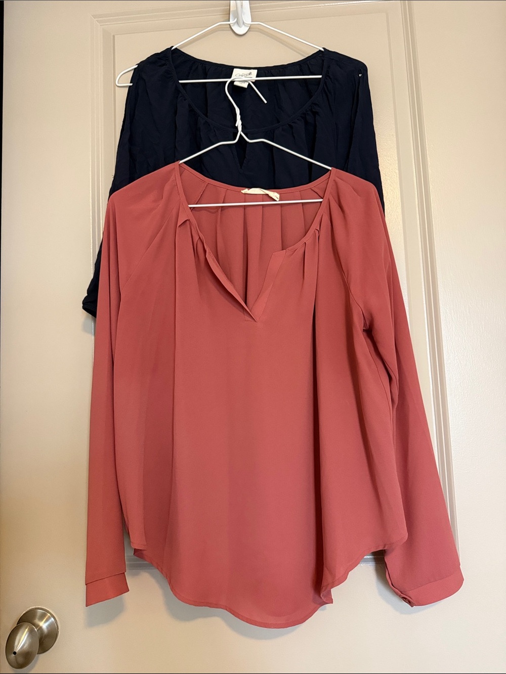 Women’s Long-Sleeve V-Neck Blouse - Rose